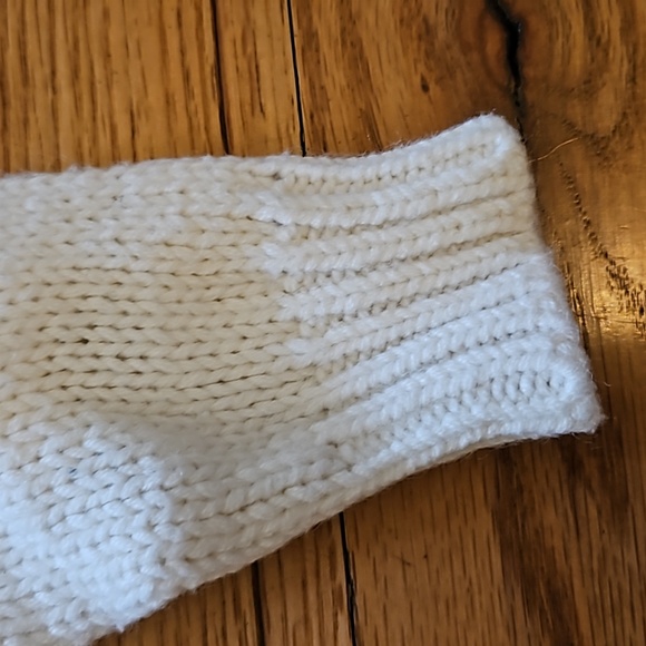 VINTAGE GIMBELS SWEATER 10 GIRLS CREAM BUTTON DOWN 100% acrylic made in Tawan - Picture 5 of 10